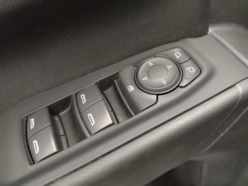 Used 2021 Chevrolet Silverado 1500 Custom RWD image 27
