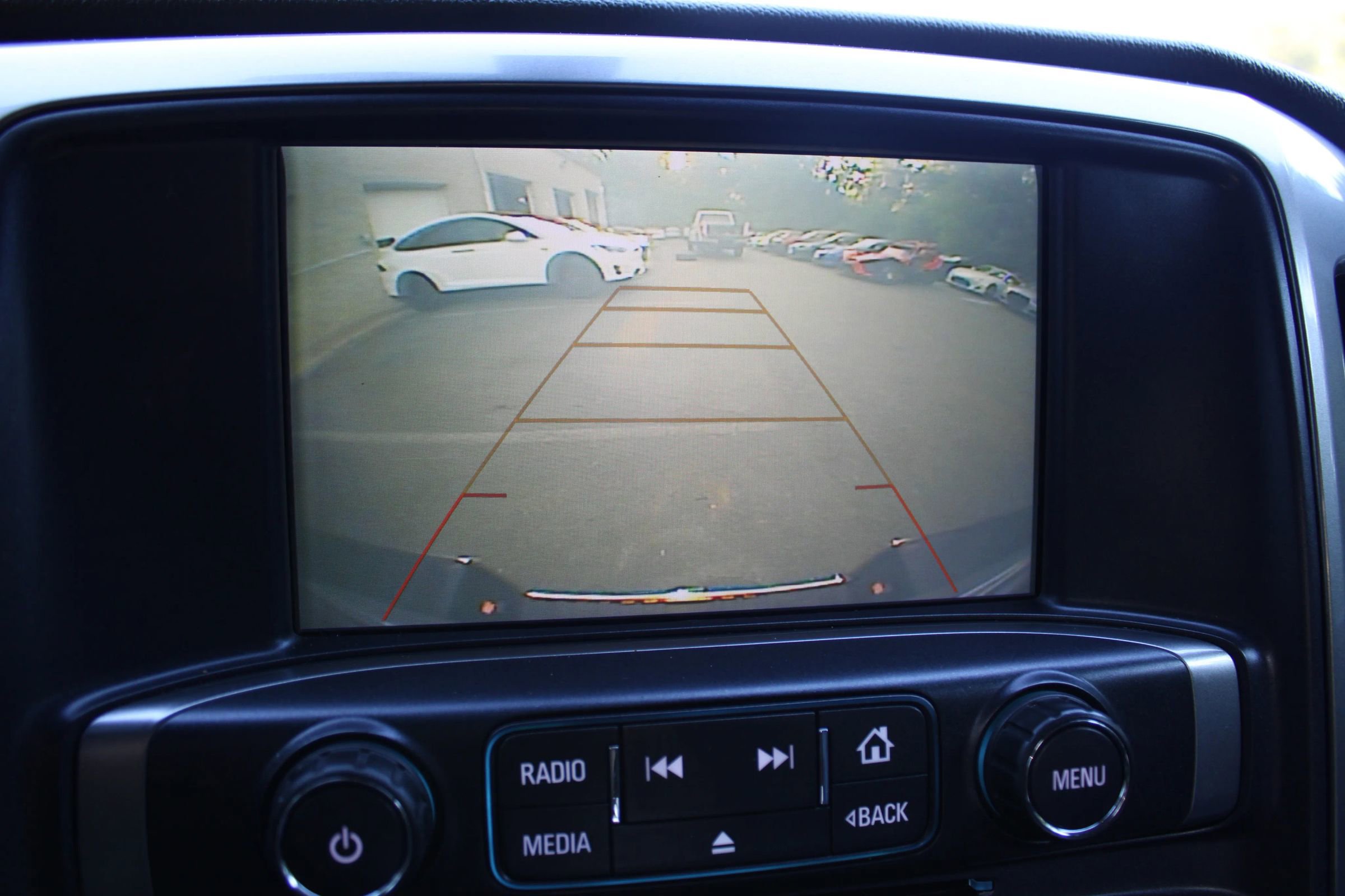 Used 2019 Chevrolet Silverado 1500 LT image 9