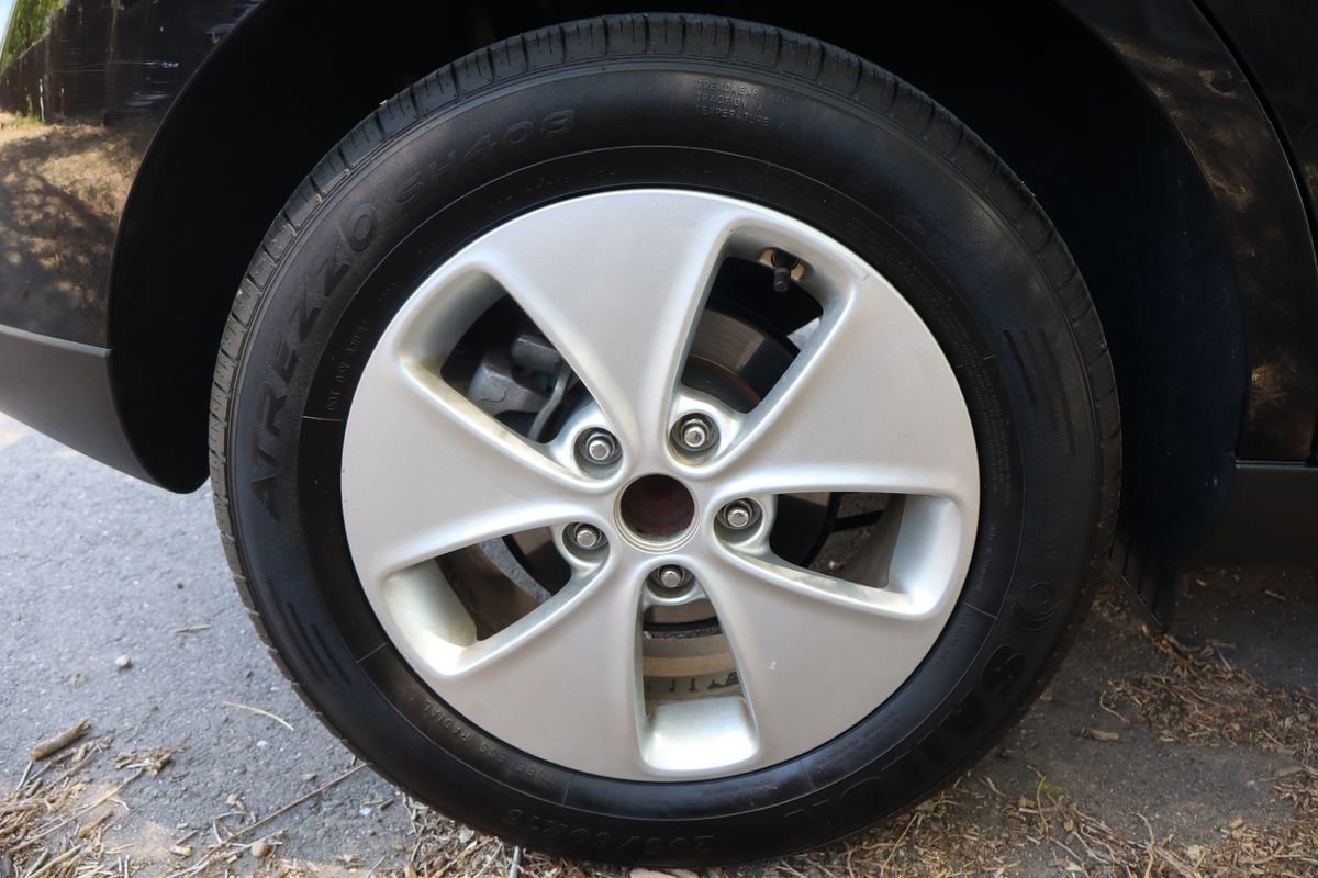 Used 2016 Kia Soul FWD image 42