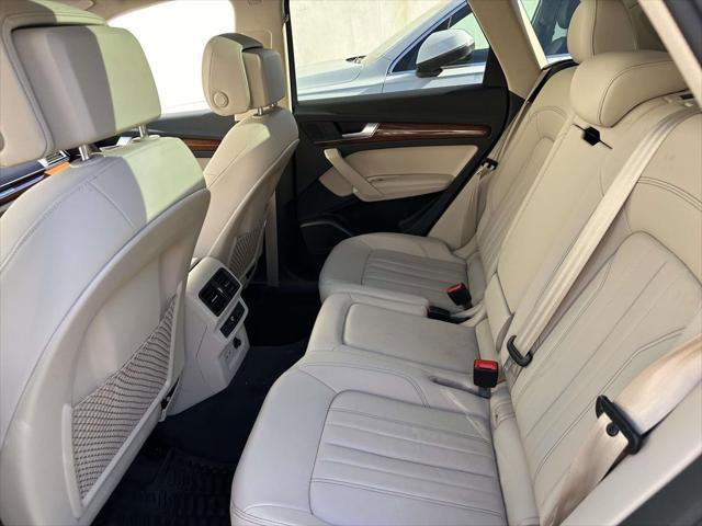 Used 2023 Audi Q5 2.0T Premium Plus w/ Premium Plus Package AWD/4WD image 16