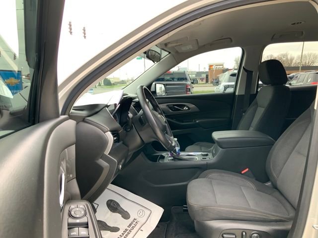 Used 2020 Chevrolet Traverse LT image 15