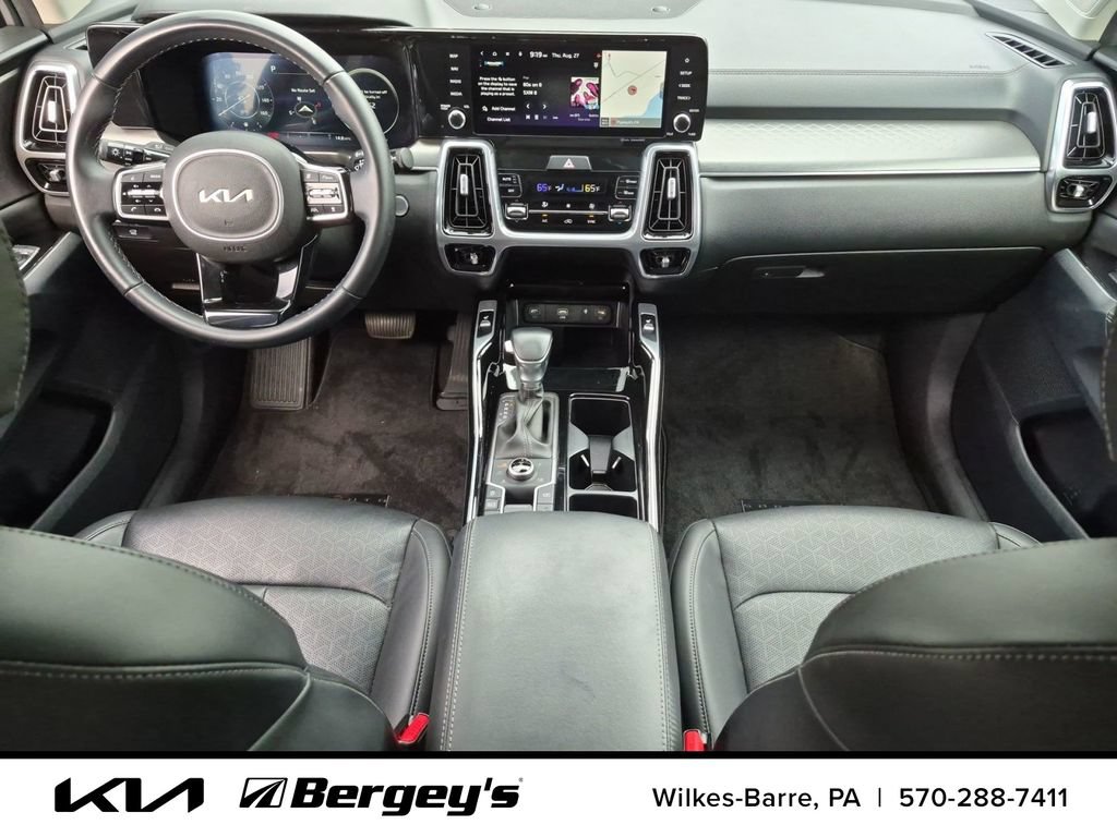 Certified 2023 Kia Sorento SX AWD/4WD image 30