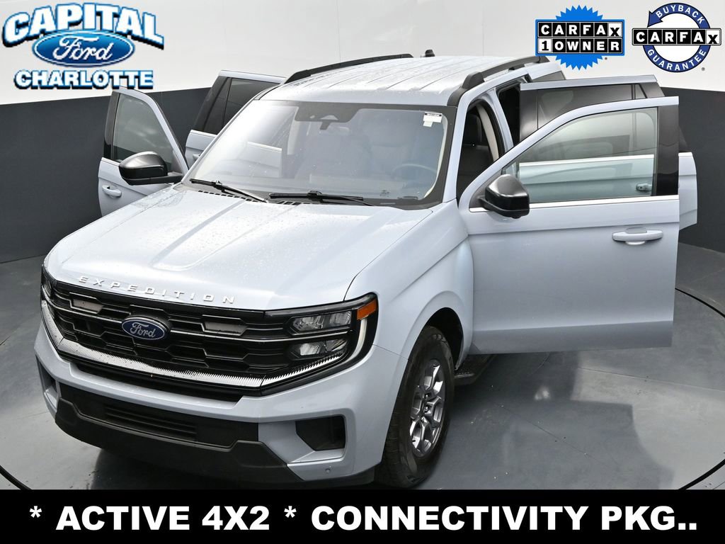 Used 2025 Ford Expedition Active image 37