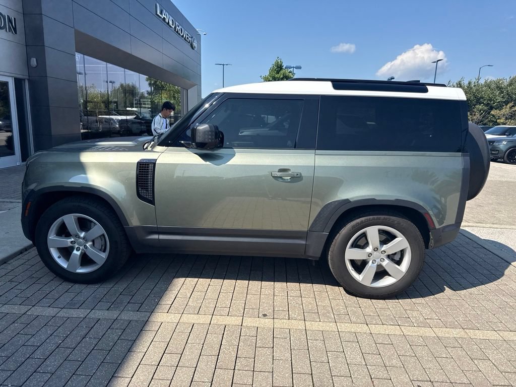 Used 2021 Land Rover Defender 90 First Edition AWD/4WD image 8