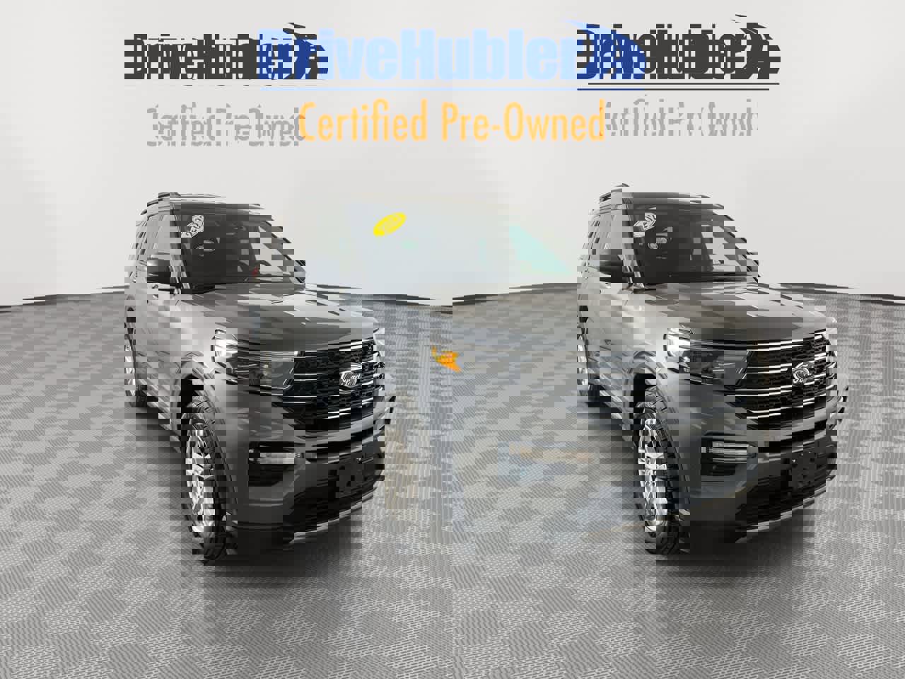 Used 2023 Ford Explorer XLT w/ Equipment Group 202A image 2