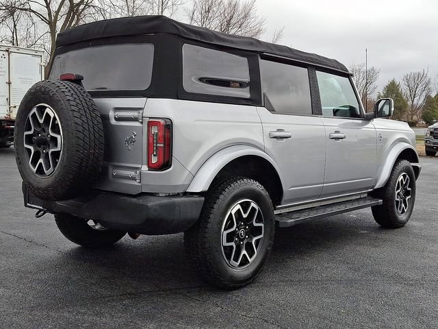 Used 2022 Ford Bronco Outer Banks image 9