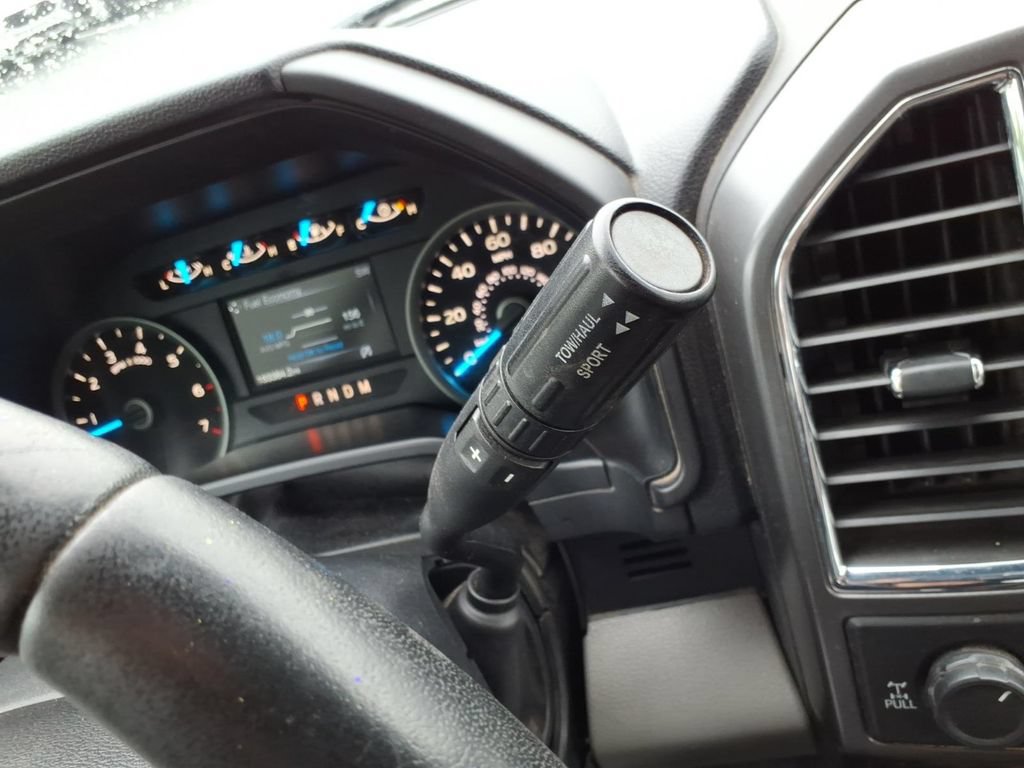 Used 2017 Ford F150 XLT w/ Equipment Group 302A Luxury AWD/4WD image 25
