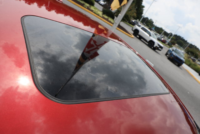 Used 2015 Nissan Altima 3.5 SL FWD image 9