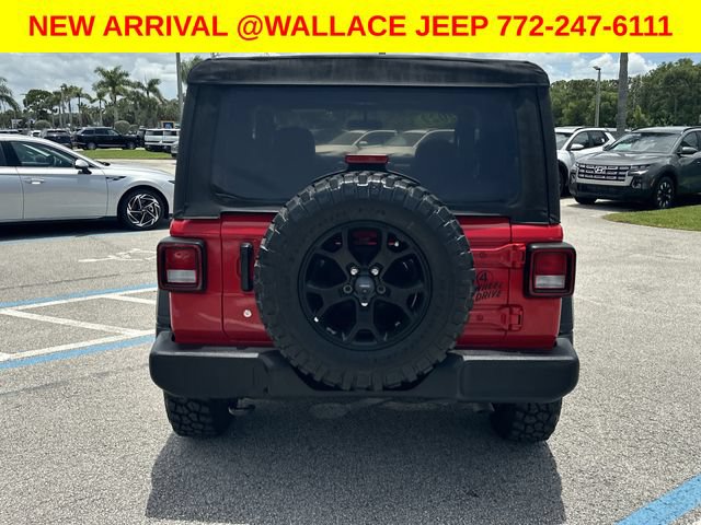 Used 2022 Jeep Wrangler Sport AWD/4WD image 3