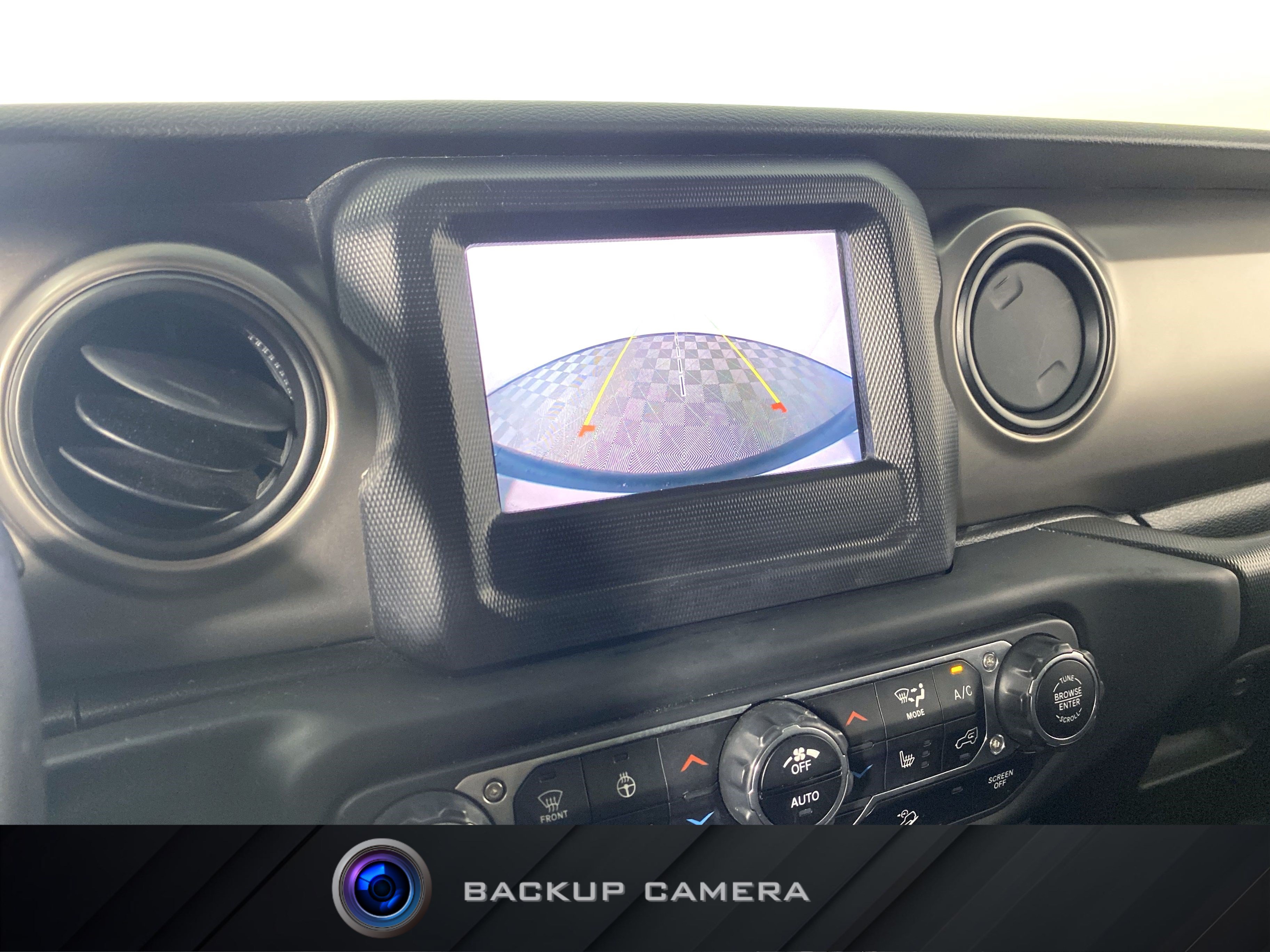 Used 2020 Jeep Wrangler Unlimited Sport S AWD/4WD image 4