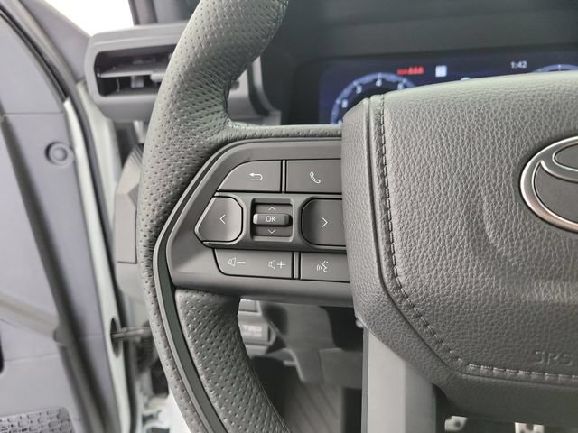 Used 2025 Toyota Tacoma TRD Pro AWD/4WD image 22
