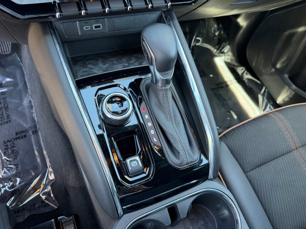 Used 2024 GMC Canyon AT4 w/ Technology Package AWD/4WD image 26