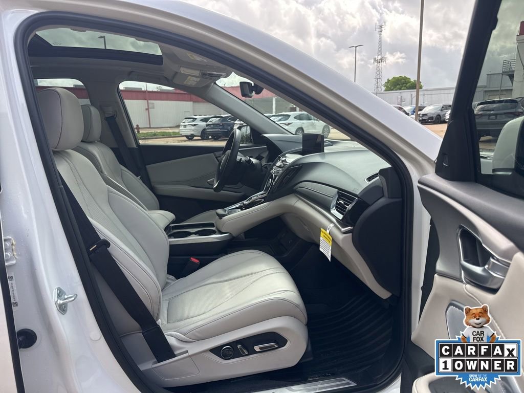 Certified 2025 Acura RDX w/ Technology Package image 28