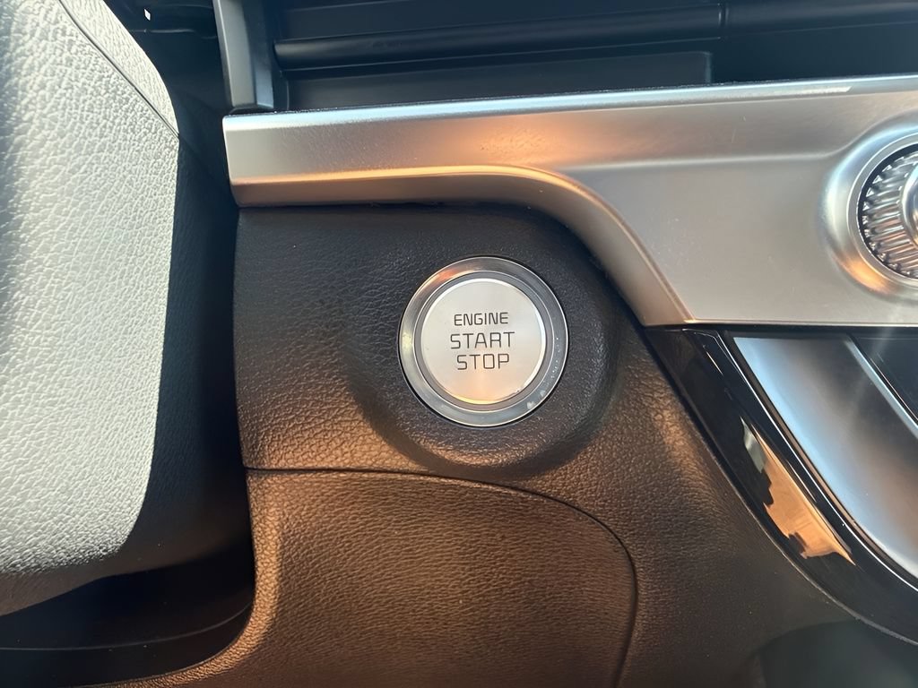 Used 2024 Kia Telluride S w/ S Sunroof Package FWD image 19