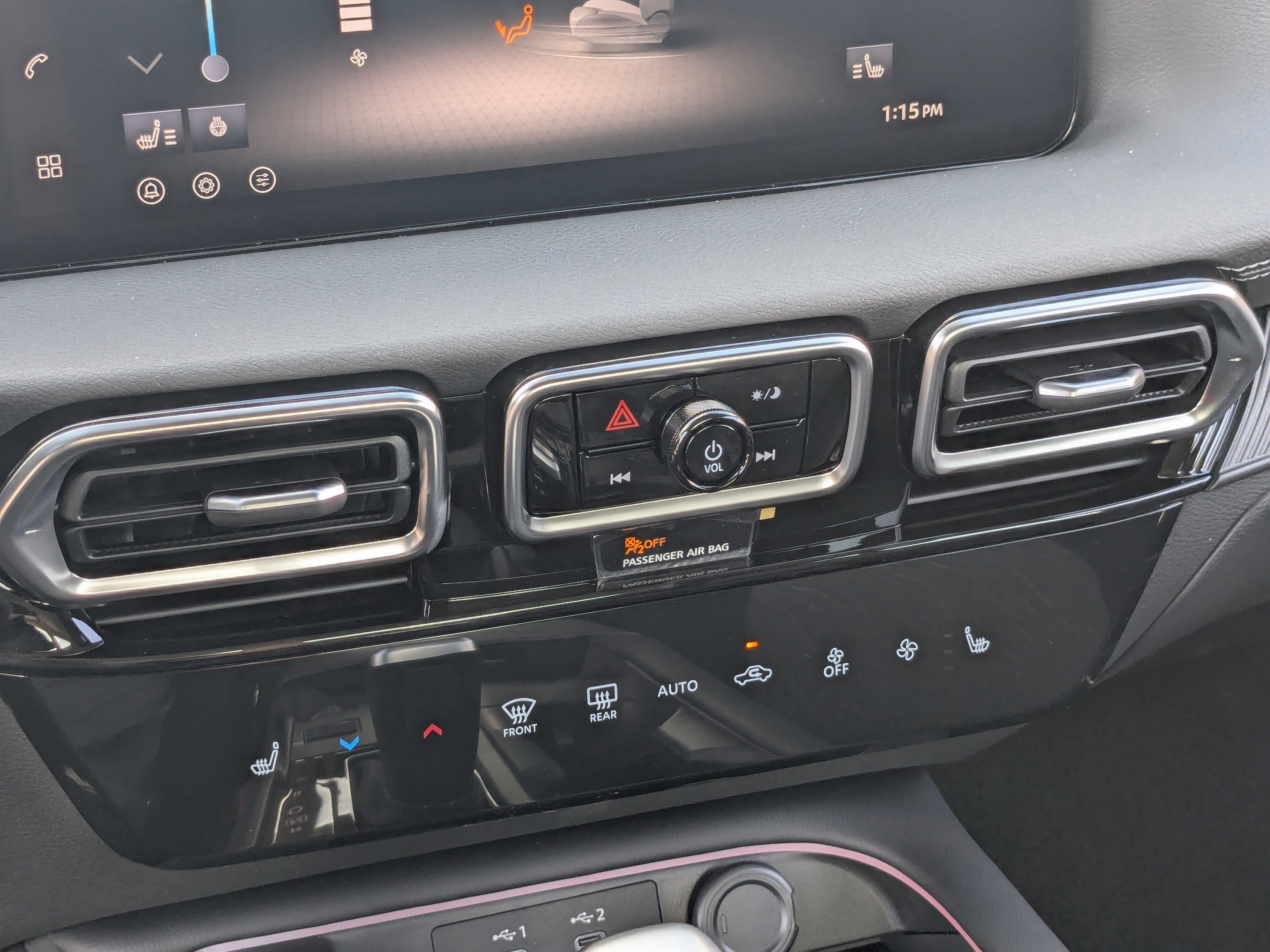 New 2026 Nissan Sentra SV FWD image 17