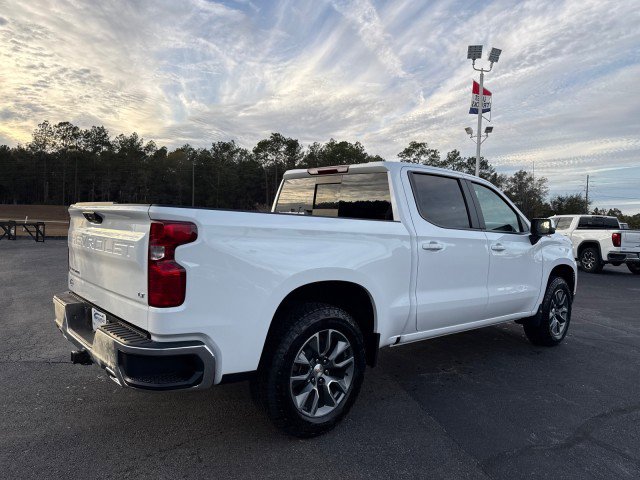 New 2026 Chevrolet Silverado 1500 LT image 3