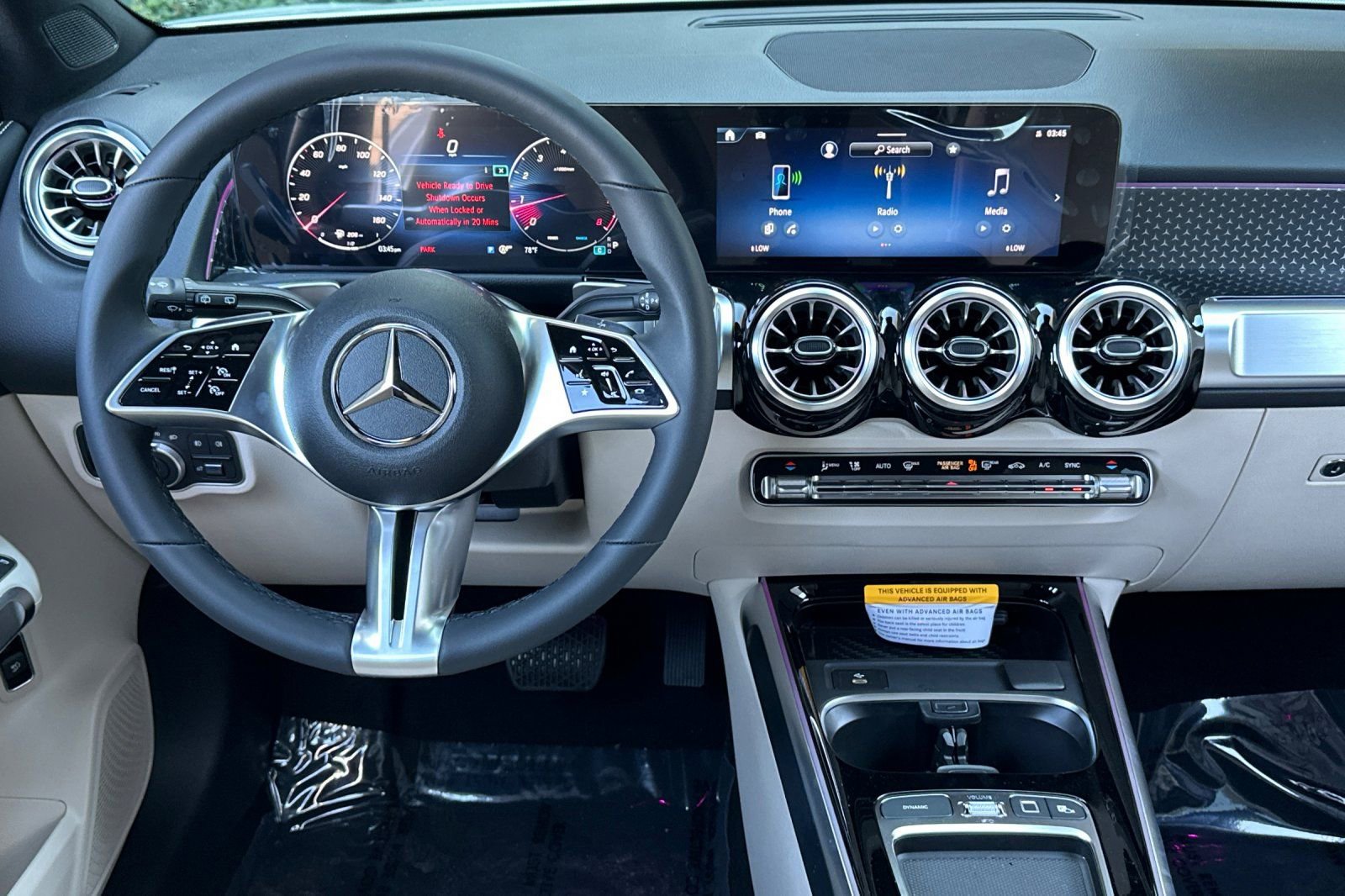 New 2025 Mercedes-Benz GLB 250 image 24