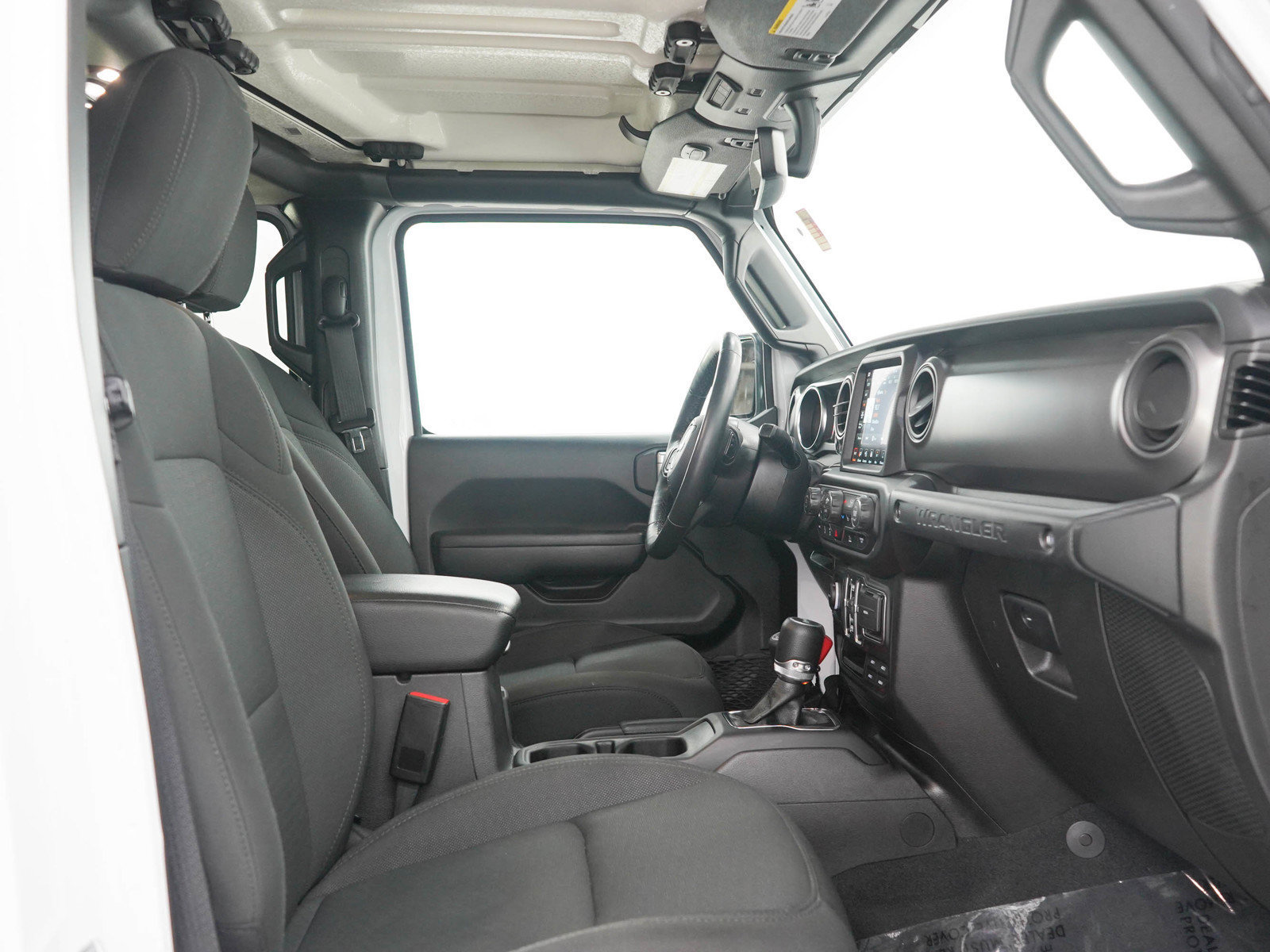 Used 2022 Jeep Wrangler Unlimited Sport AWD/4WD image 12