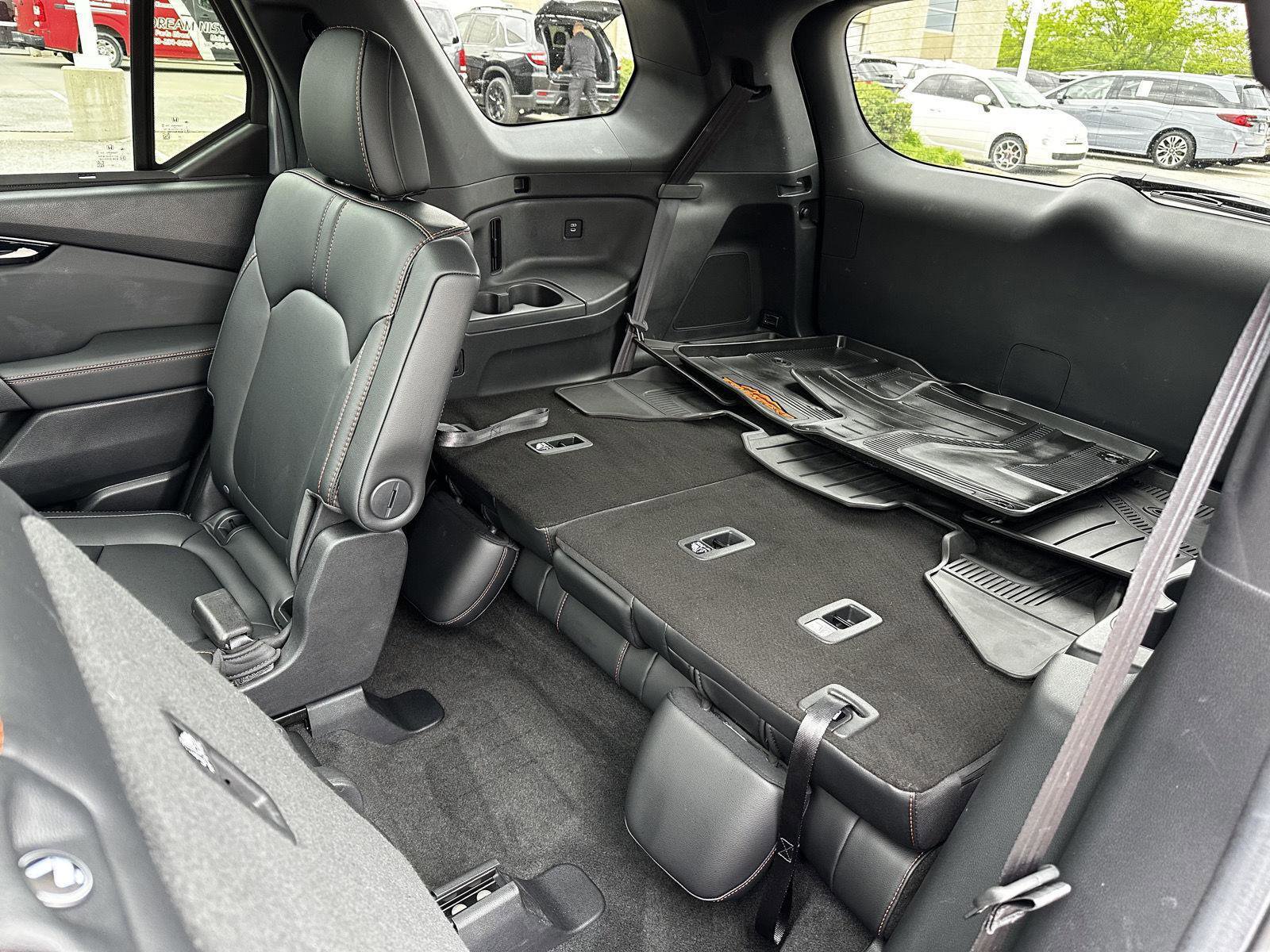 Certified 2025 Honda Pilot TrailSport image 23
