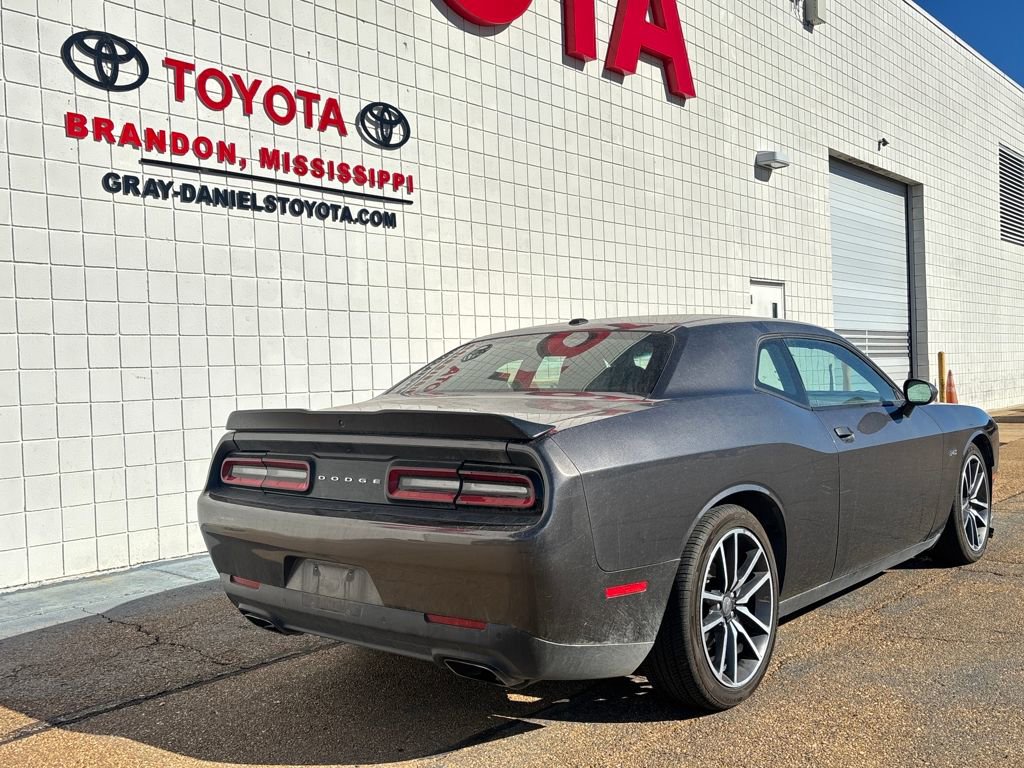 Used 2023 Dodge Challenger R/T image 4