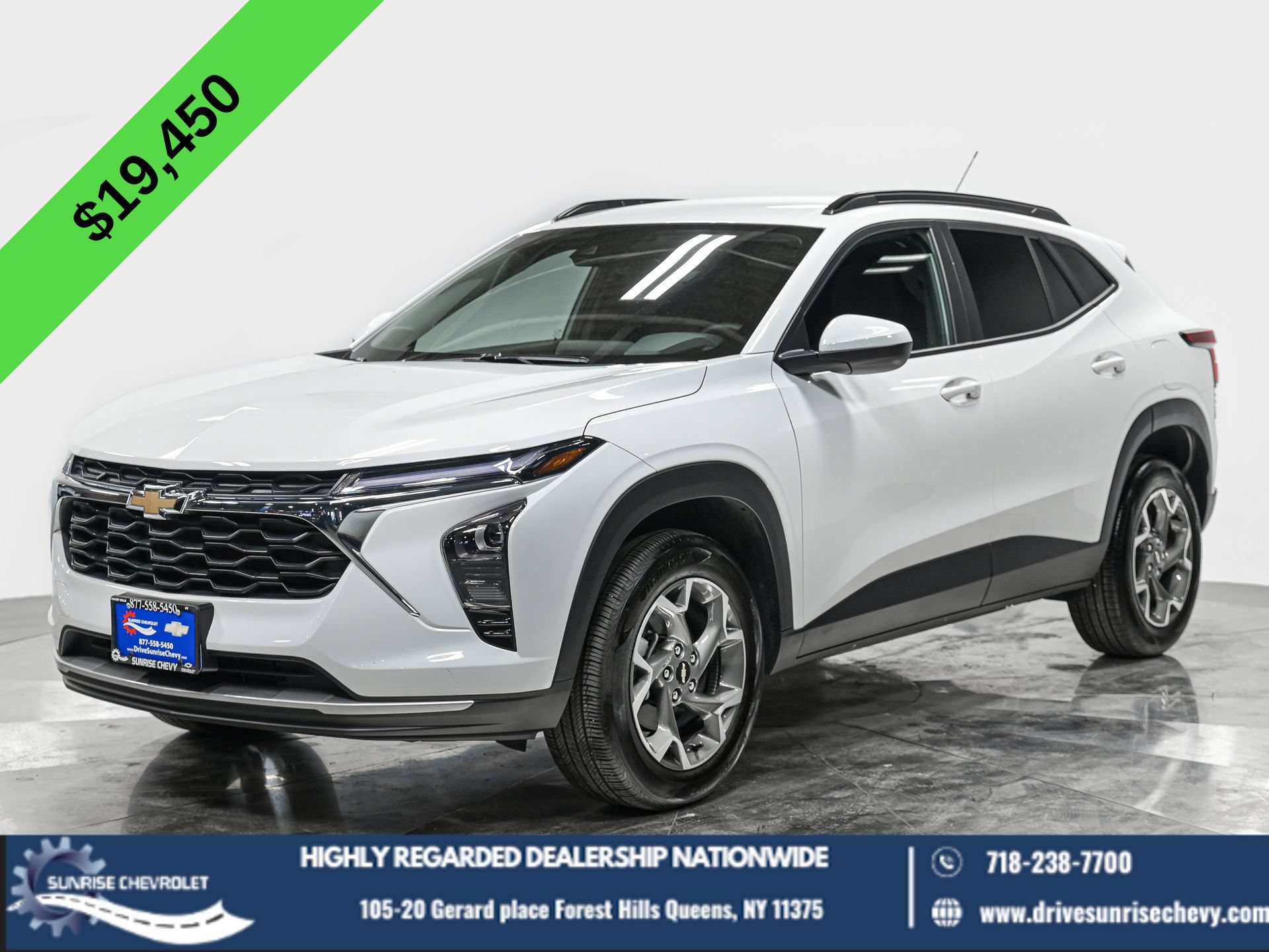 Used 2024 Chevrolet Trax LT FWD image 1
