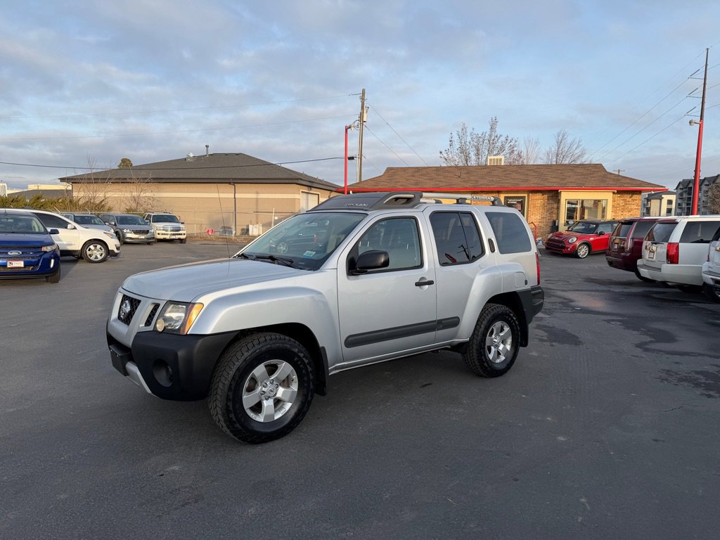 Used 2013 Nissan Xterra S image 3