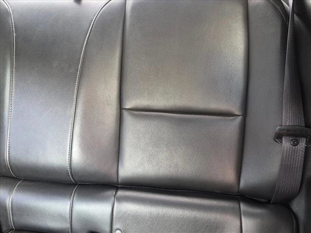 Used 2015 Chevrolet Camaro SS RWD image 12