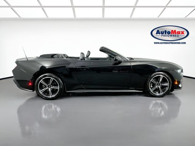 Used 2024 Ford Mustang Premium RWD image 9
