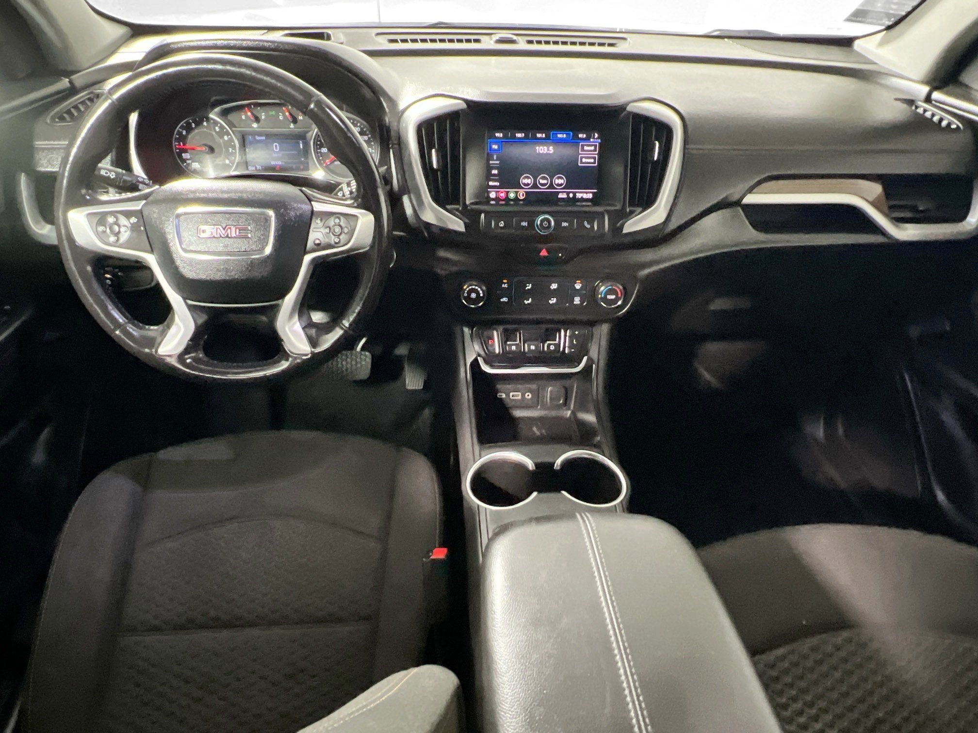 Used 2020 GMC Terrain SLE image 30