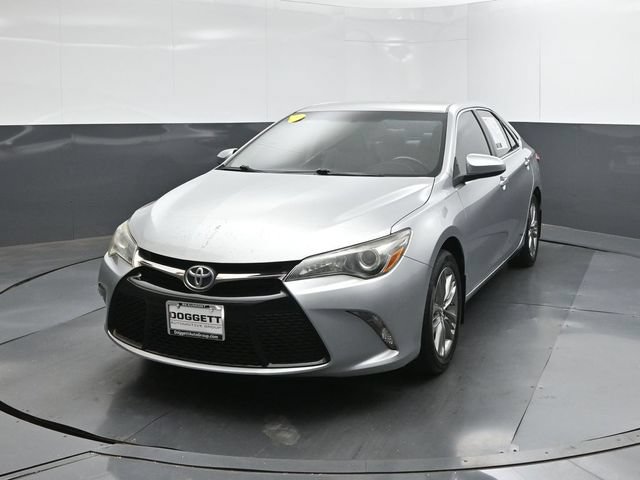 Used 2017 Toyota Camry SE FWD image 22