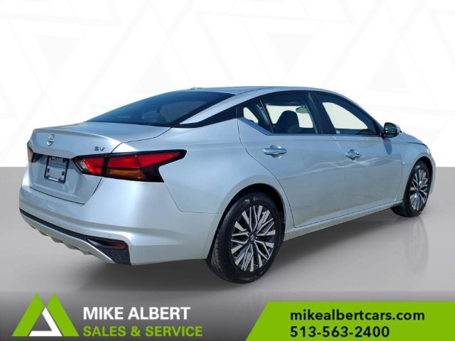 Used 2023 Nissan Altima 2.5 SV FWD image 7
