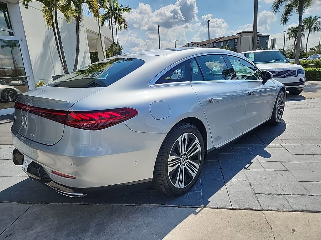 Used 2023 Mercedes-Benz EQS 450+ Sedan image 10