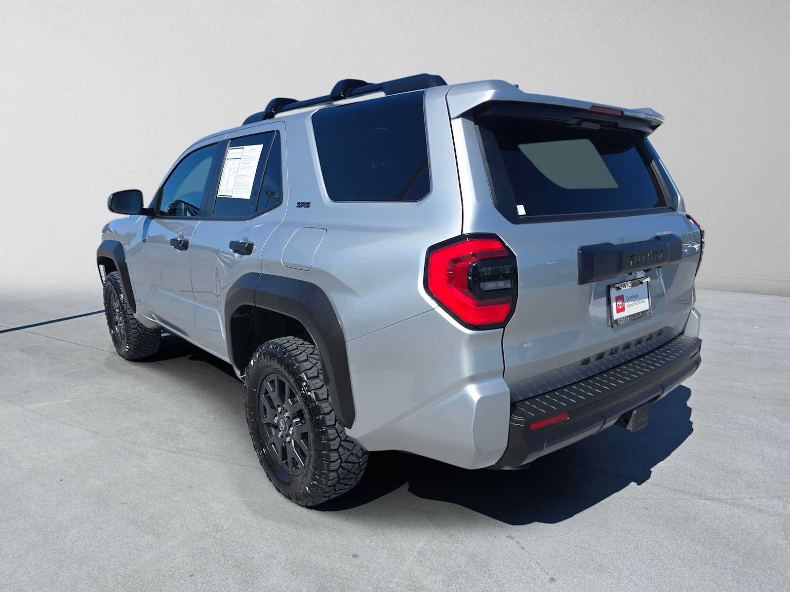 Certified 2025 Toyota 4Runner SR5 AWD/4WD image 5