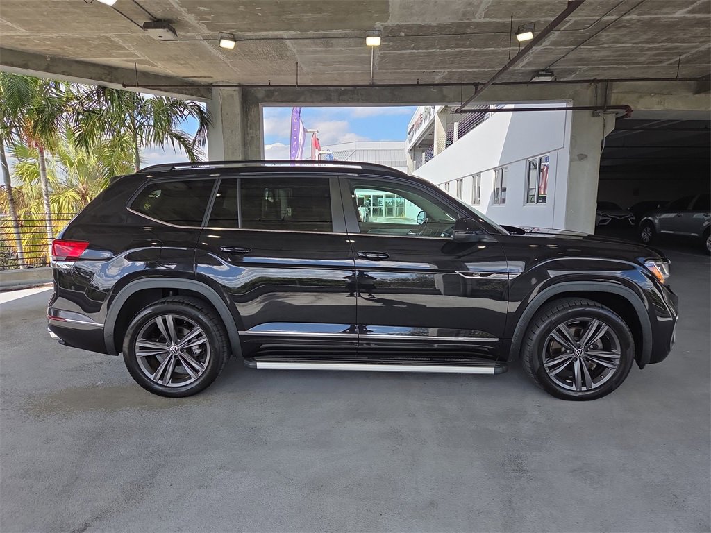 Used 2021 Volkswagen Atlas SE w/ Panoramic Sunroof Package image 4