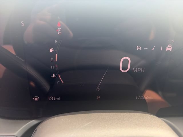 Used 2025 Buick Encore GX Avenir w/ Avenir Convenience Package AWD/4WD image 15