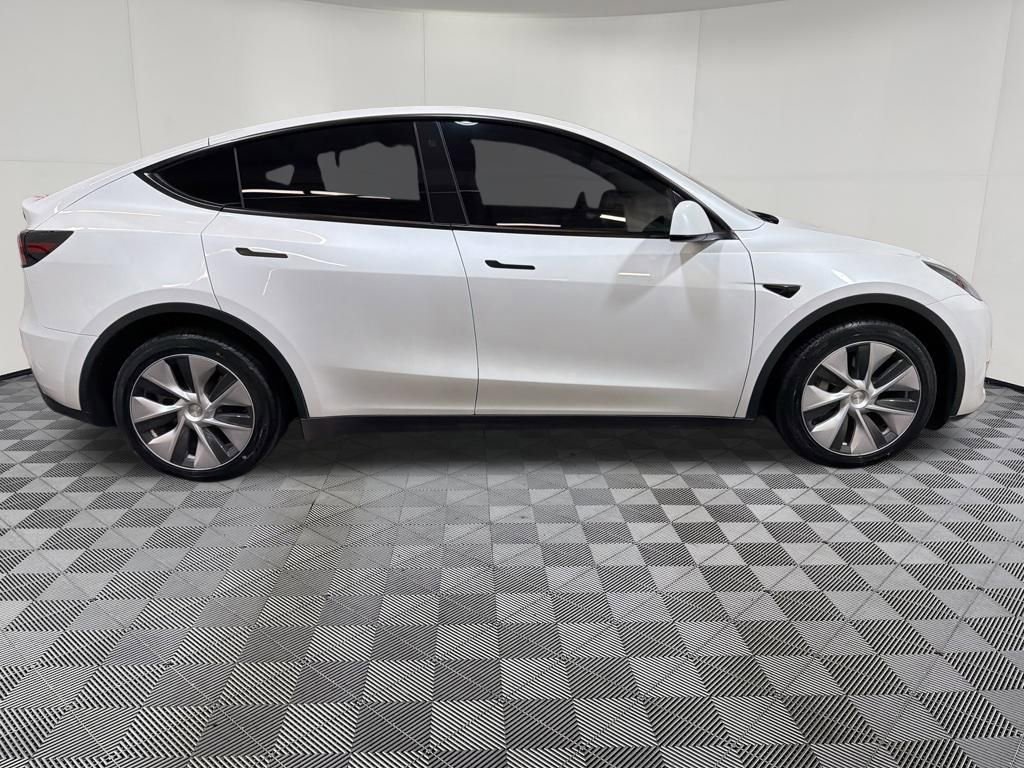 Used 2023 Tesla Model Y Long Range AWD/4WD image 7
