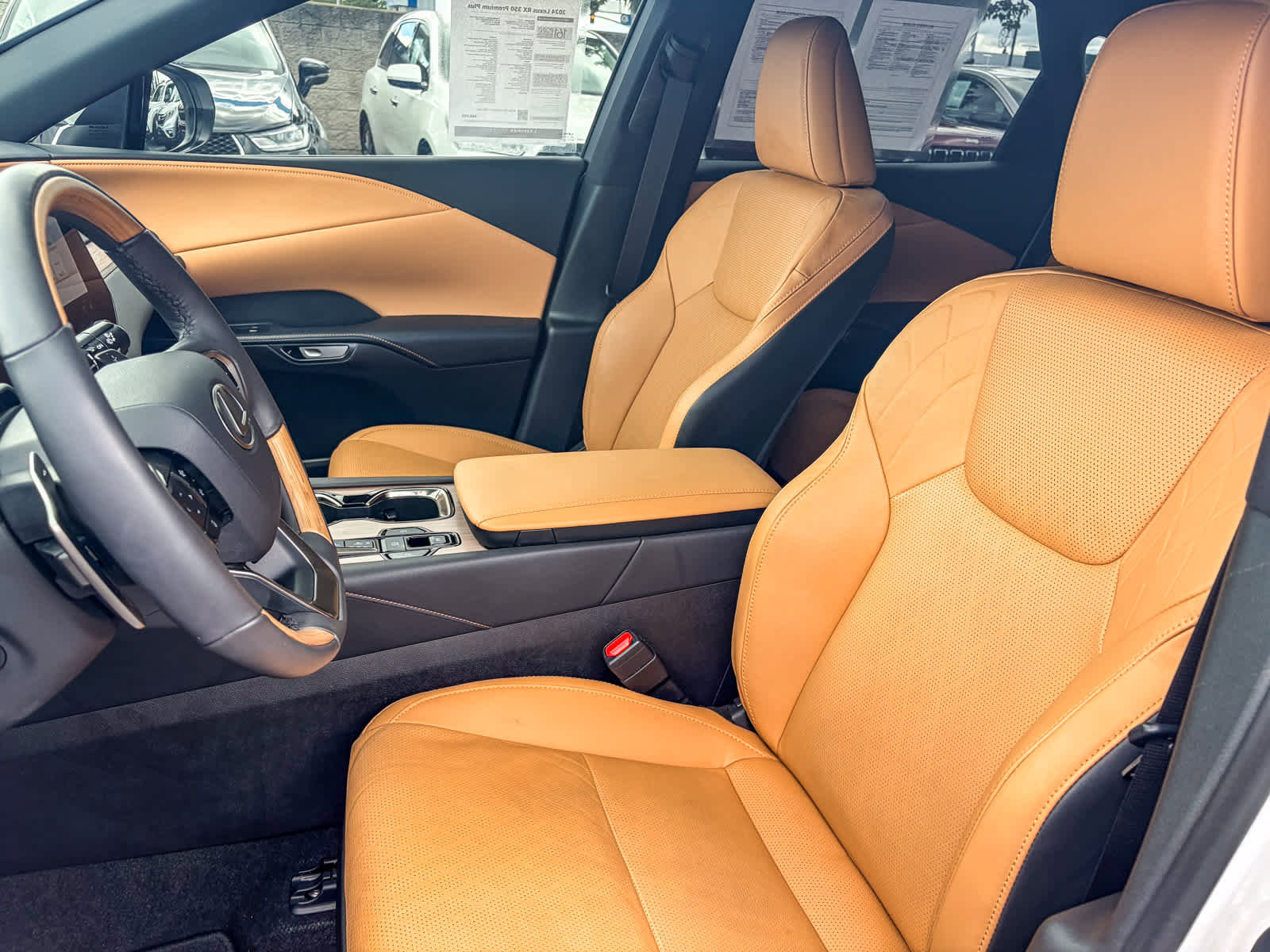 Used 2024 Lexus RX 350 Premium Plus w/ Convenience Package FWD image 17