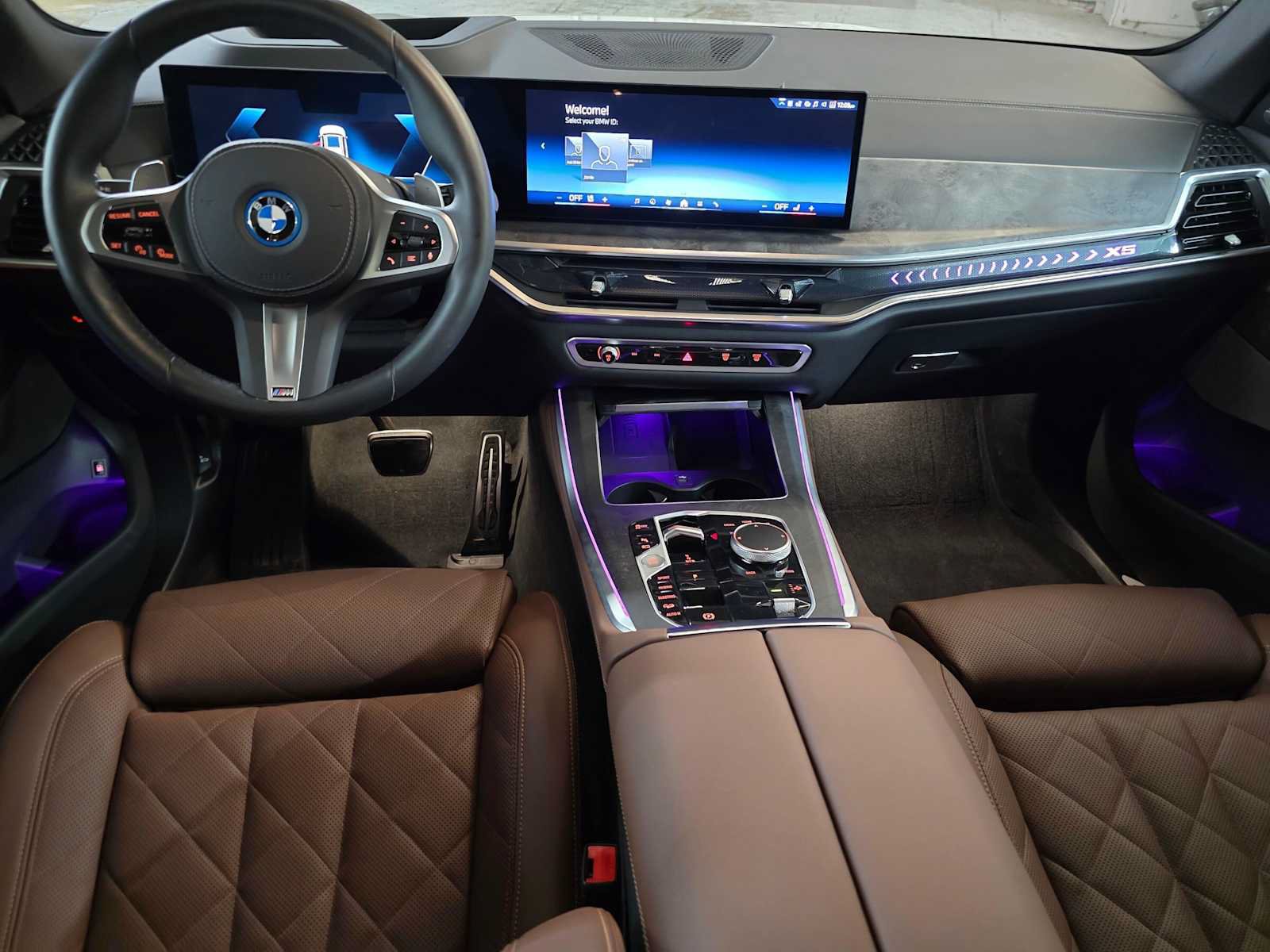 Used 2026 BMW X5 xDrive50e w/ M Sport Package AWD/4WD image 19