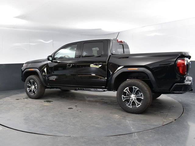 Used 2025 GMC Canyon AT4 image 6