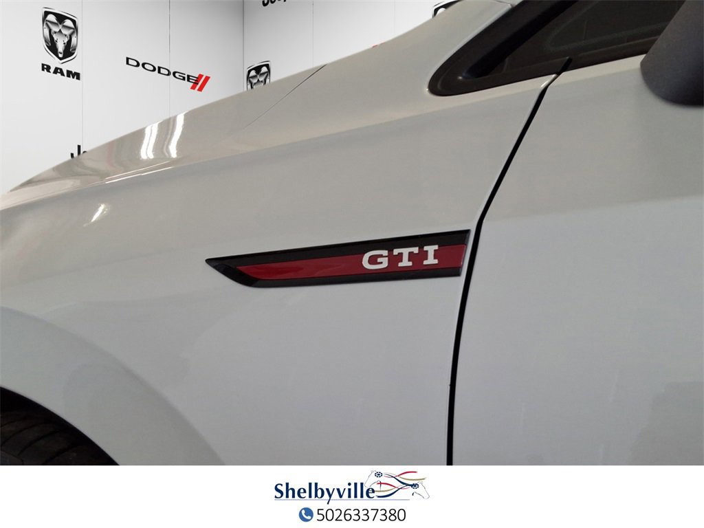 Used 2024 Volkswagen GTI SE image 5
