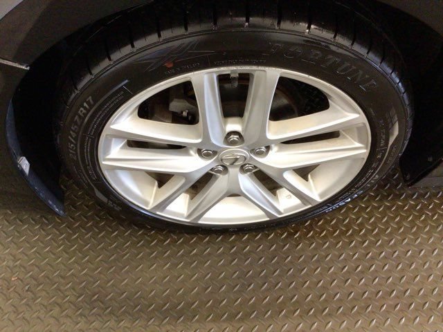 Used 2014 Lexus CT 200h FWD image 27