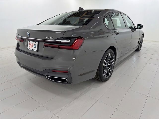 Used 2020 BMW 750i xDrive w/ Executive Package AWD/4WD image 5