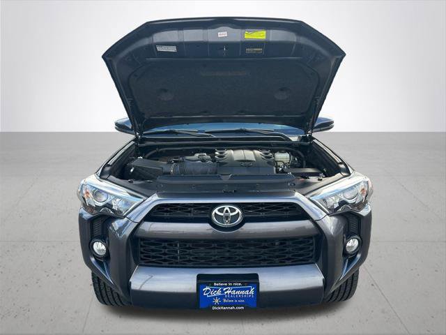 Certified 2019 Toyota 4Runner SR5 Premium AWD/4WD image 3