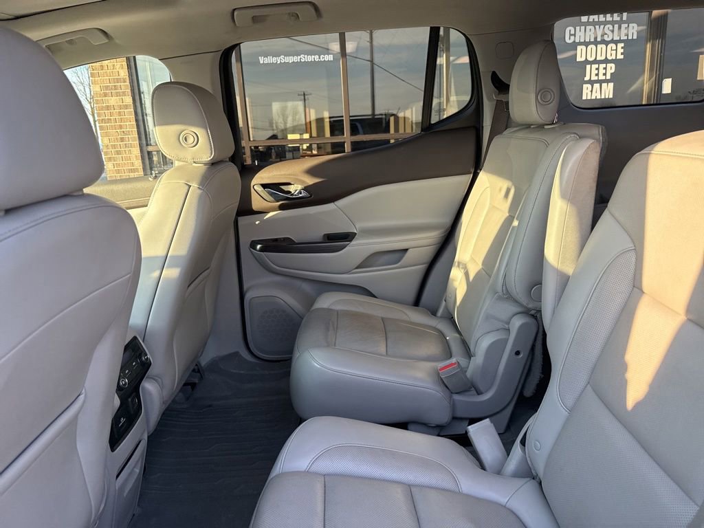 Used 2019 GMC Acadia SLT image 46