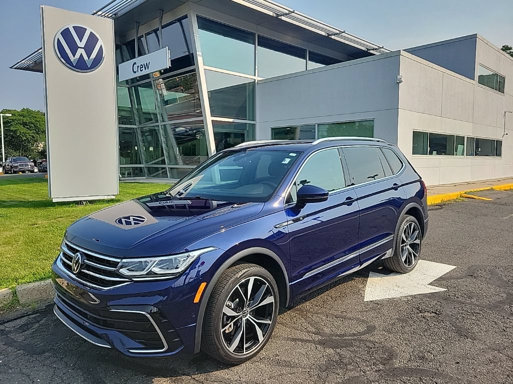 Certified 2023 Volkswagen Tiguan SEL R-Line AWD/4WD image 1