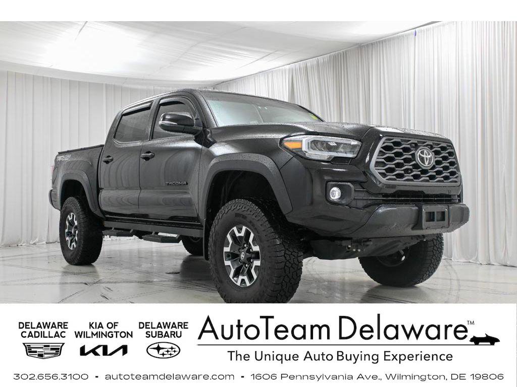 Used 2023 Toyota Tacoma TRD Off-Road image 1