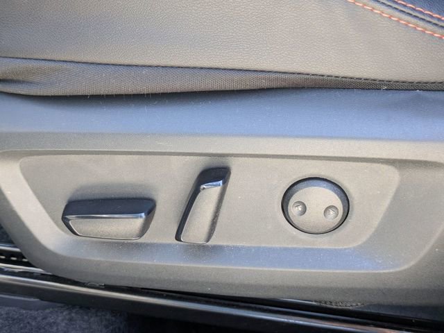 Used 2025 Nissan Rogue SV image 22