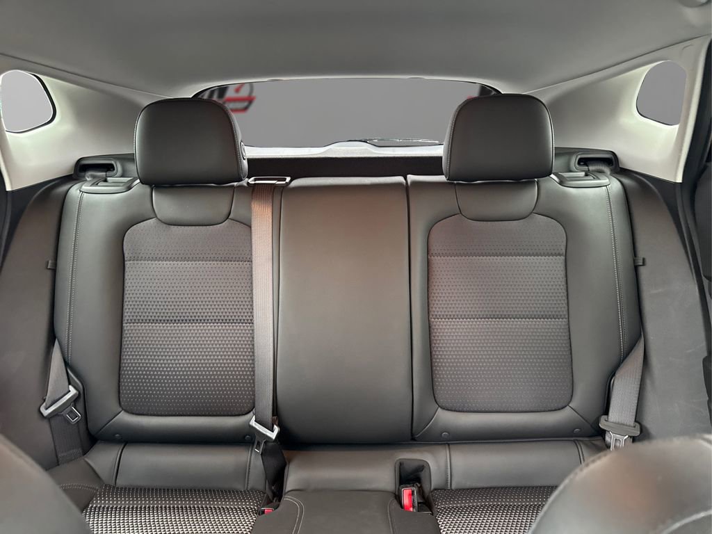 Used 2024 Chevrolet Trax LT image 16