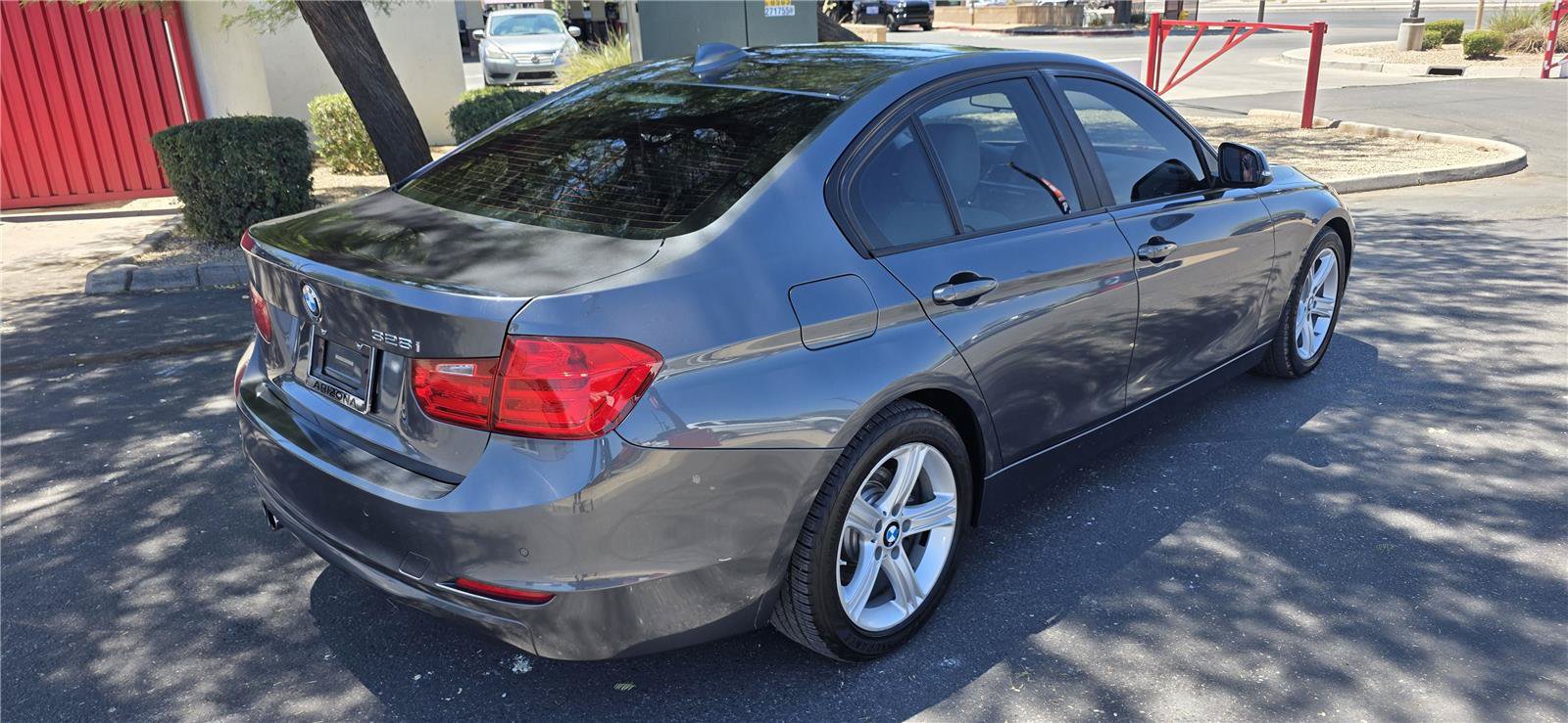 Used 2015 BMW 328i Sedan RWD image 5