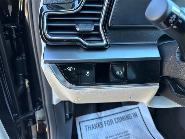 Used 2023 Kia Sportage EX image 21